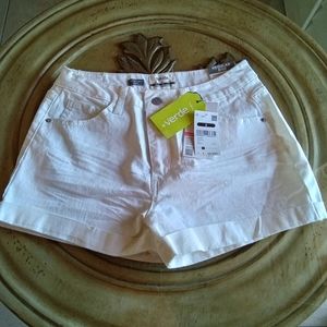Sybilla Jeans Short, Regular Rise, Size 8 Color White